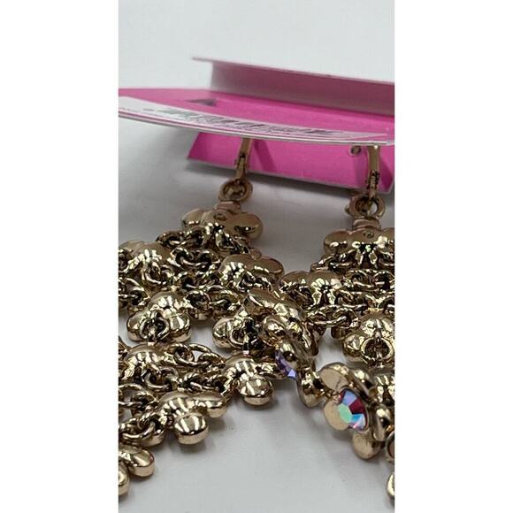 Betsey Johnson Gold Tone Love Fest
Flower & Crystal Chandelier Drop
Earrings New - Picture 10 of 11